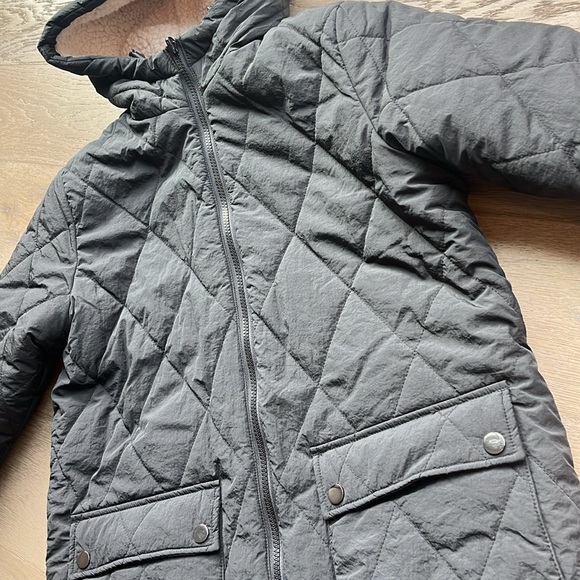 EUC Tribal Hooded Reversible Puffer Jacket Black Nylon / Sherpa - XS Retail $250 - Picture 7 of 14